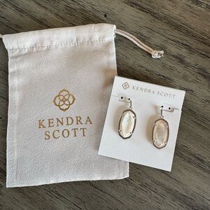 New Kendra Scott Signature Elle Drop Earrings